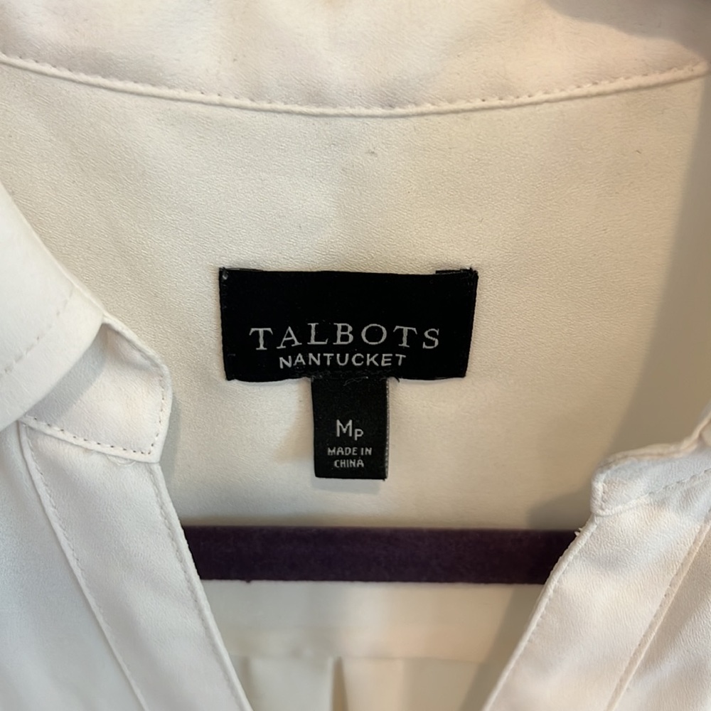 Talbots Size Mp Nantucket Button Tank Excellent! - image 3